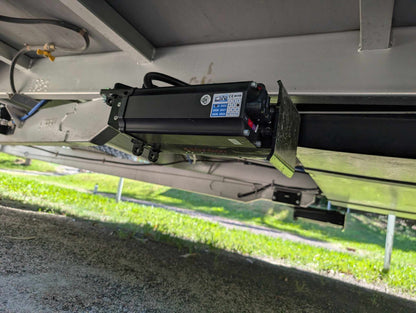 Redfoot AutoLift Levelling System - Fitted