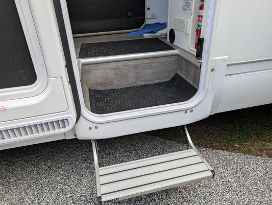 Thule Electric Step Package - Avida - Fitted