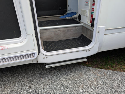 Thule Electric Step Package - Avida - Fitted